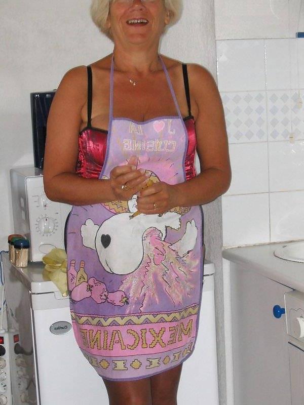 25P Mature Beauty - Annick 17