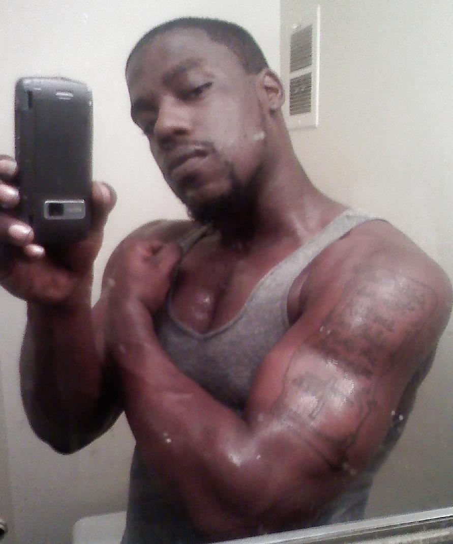 4P Sexy Black Guy in DC but from Philly