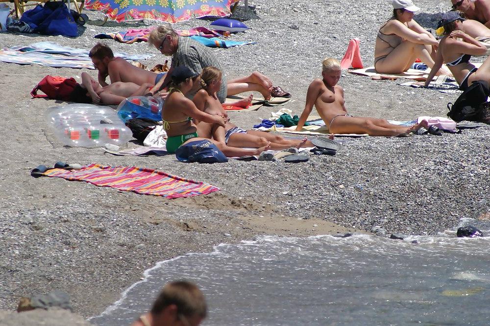 25P The beach 149