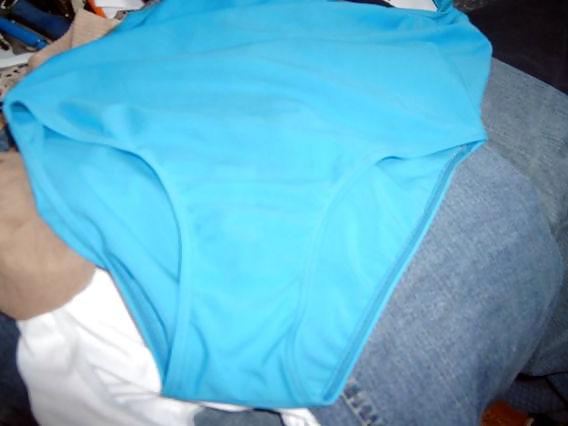12P Badeanzug und Miederhose