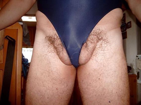 12P Badeanzug und Miederhose