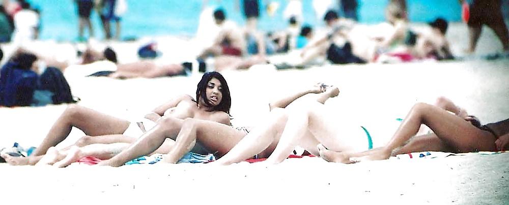 25P The beach 162