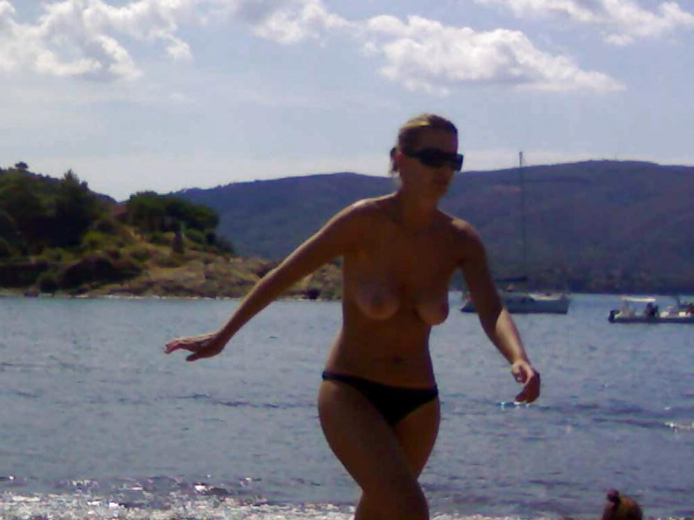 25P The beach 162