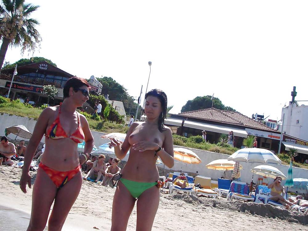 25P The beach 165