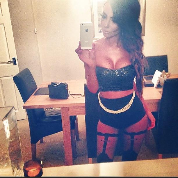 25P Self Shot Hotties II