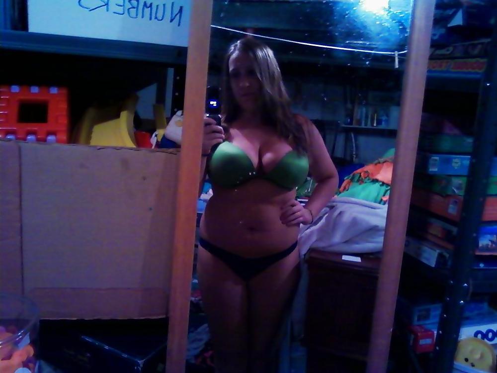 25P Teen self shot