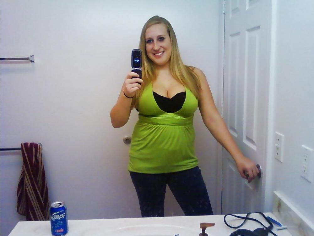 25P Teen self shot