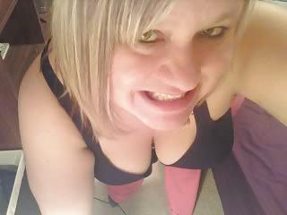 25P Chubby MILF Self Shots