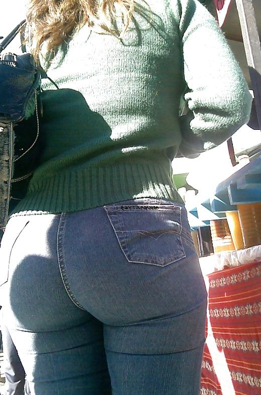 25P Wives With Big Asses VPL And See Thru Leggings