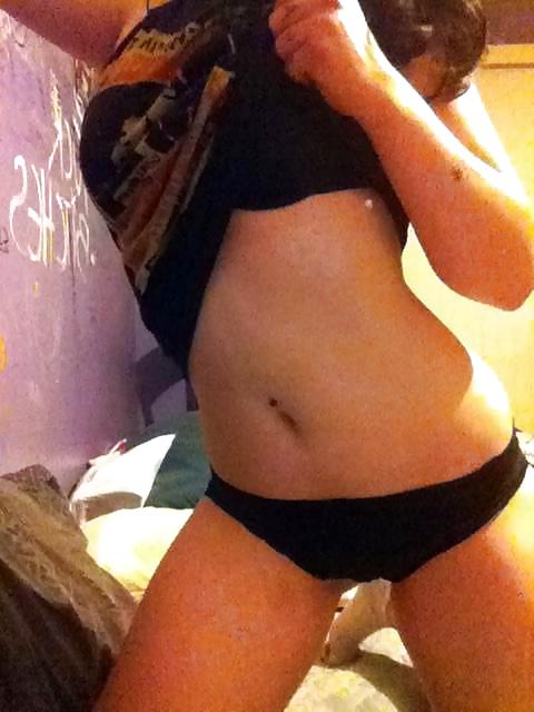 25P Selfshot hotties no 71