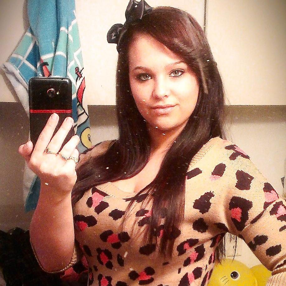 25P Selfshot hotties no 71