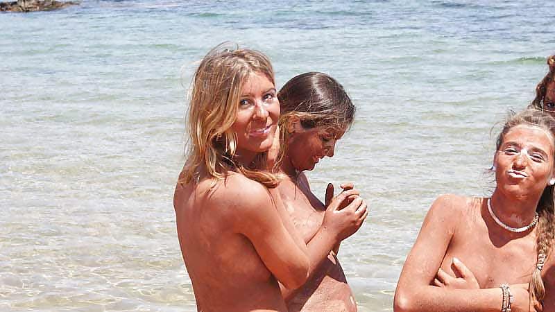 25P The beach 109