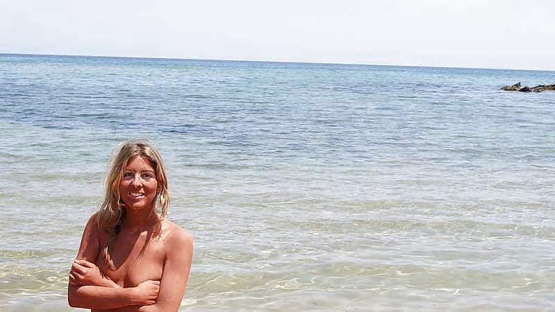 25P The beach 109