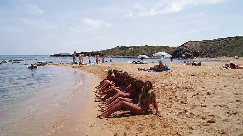 25P The beach 109