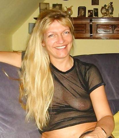 25P SAGGIES---SEE THROUGH