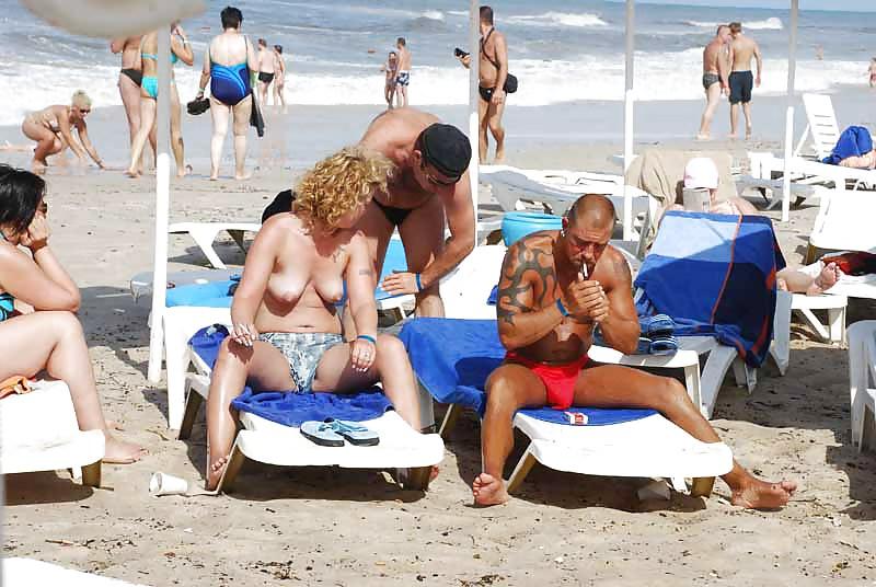 25P The beach 174