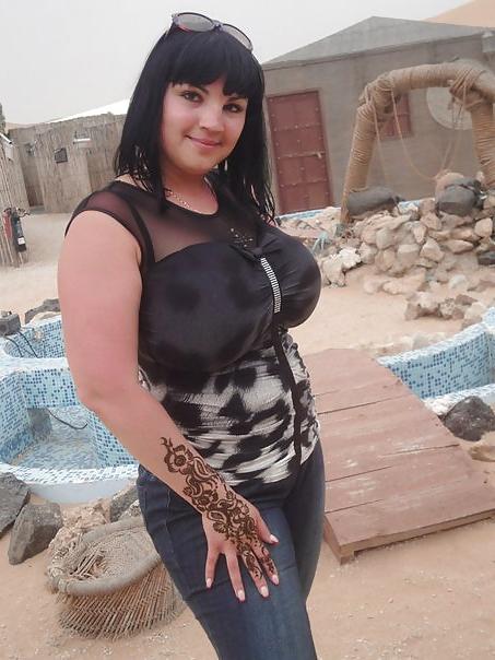 17P Busty Russian Woman 969