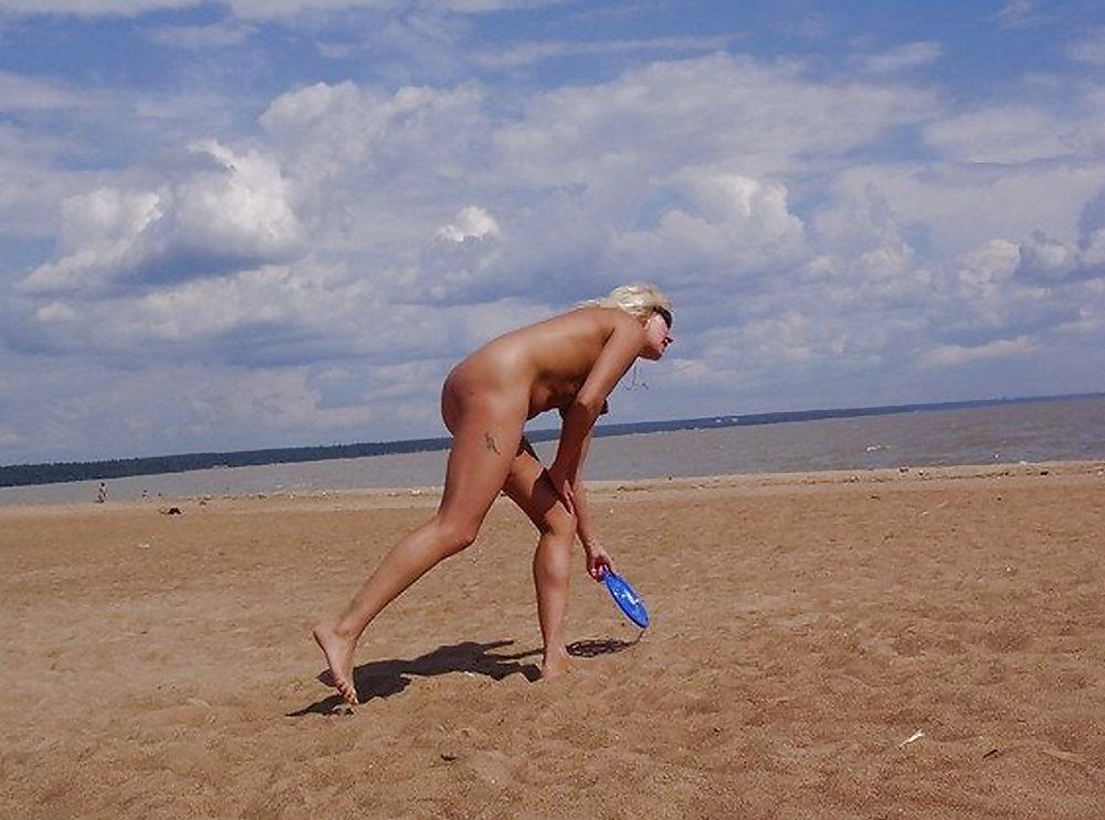21P Playing on the beach