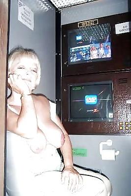 25P Sexshop sluts...including my xgf