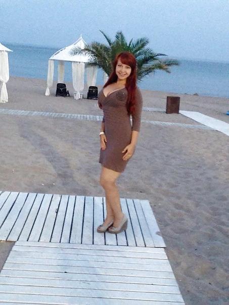 18P Busty Russian Woman 901