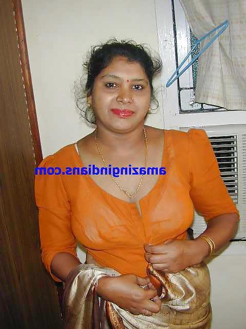 6P Indian aunty 105