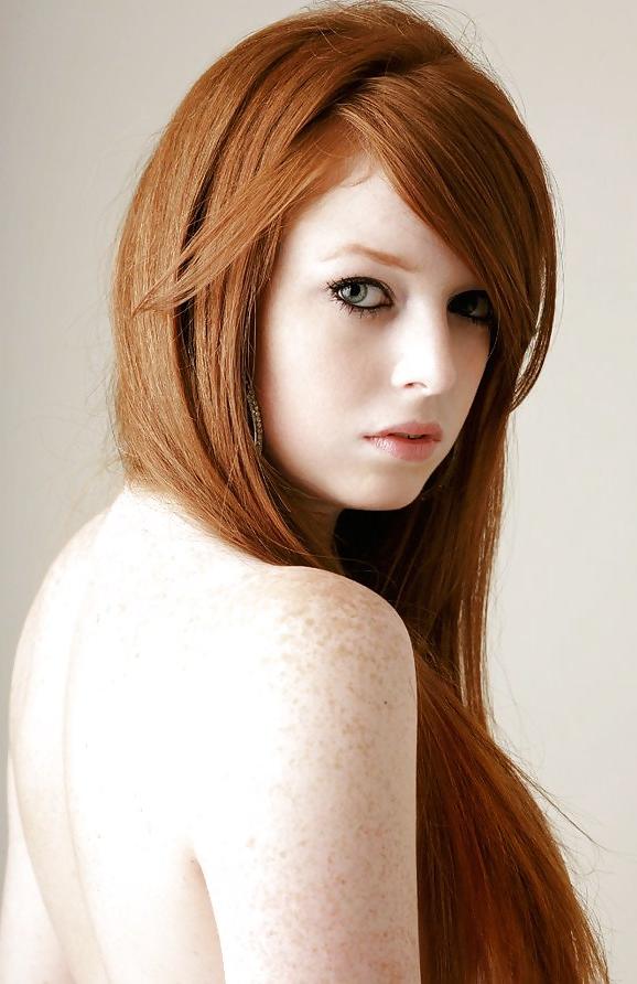 25P Blue-eyed-Red-haired