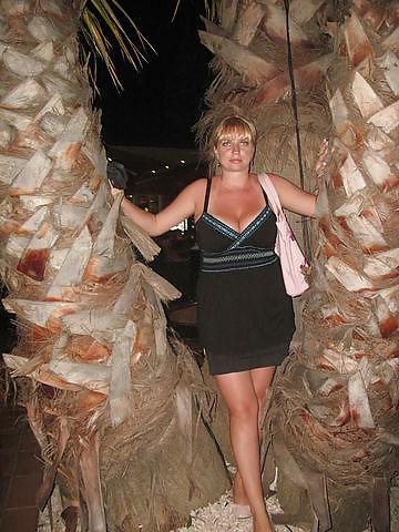 24P Busty Russian Woman 1270