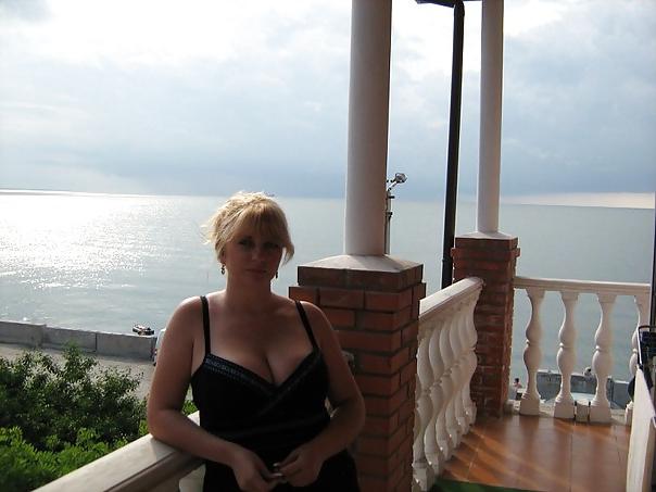 24P Busty Russian Woman 1270