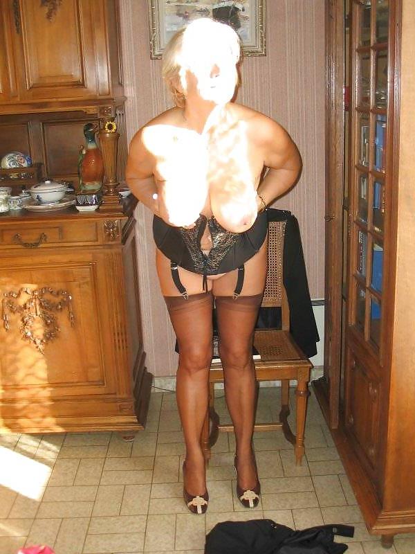 25P Mature Beauty - Annick 41