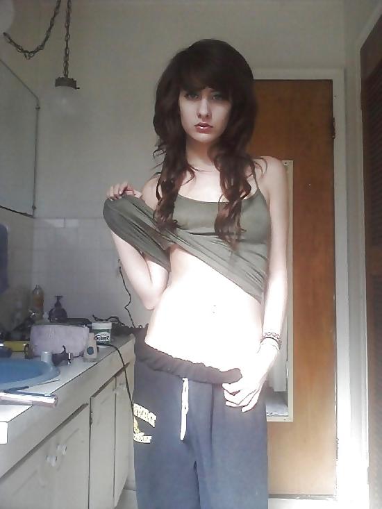 25P Androgynous Beauty