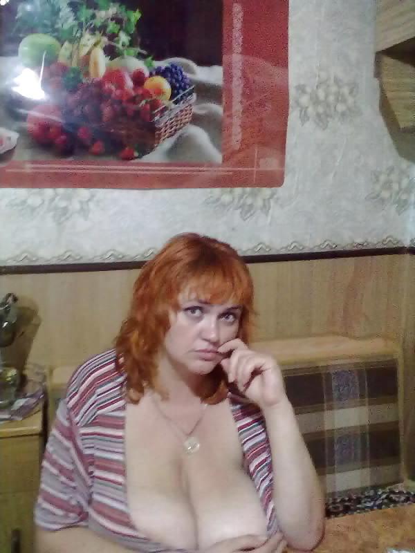 10P Busty Russian Woman 1276