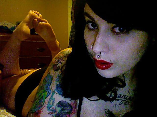 25P Foot Fetish - Soles