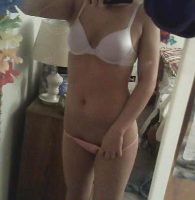25P Teen self shot
