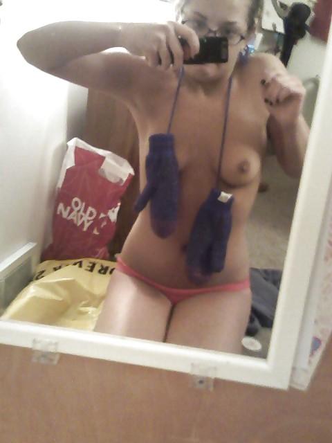 25P Teen self shot