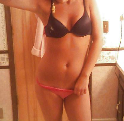 25P Teen self shot