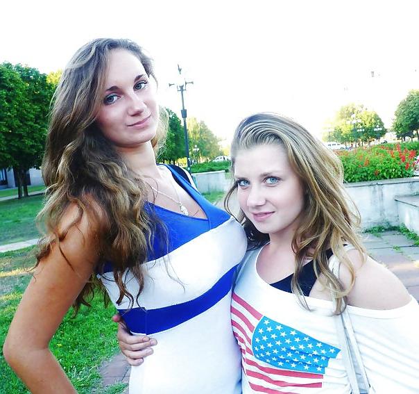 13P Busty Russian Woman 569
