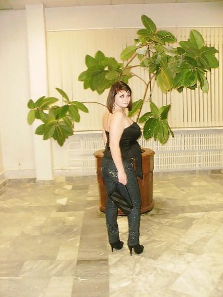 23P Busty Russian Woman 1309