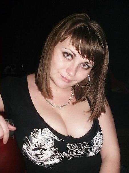 23P Busty Russian Woman 1309