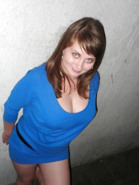 23P Busty Russian Woman 1309
