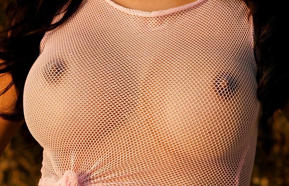 25P Girls in see through 2