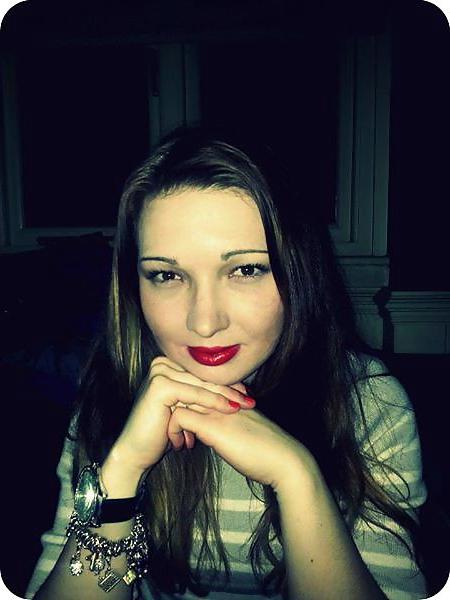 13P Deep face anna non nude