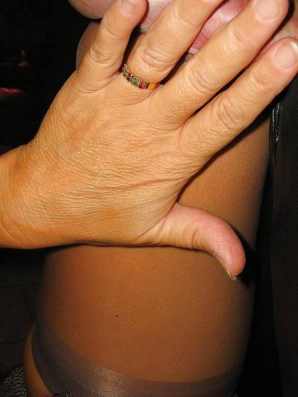 25P Mature Beauty - Annick 58
