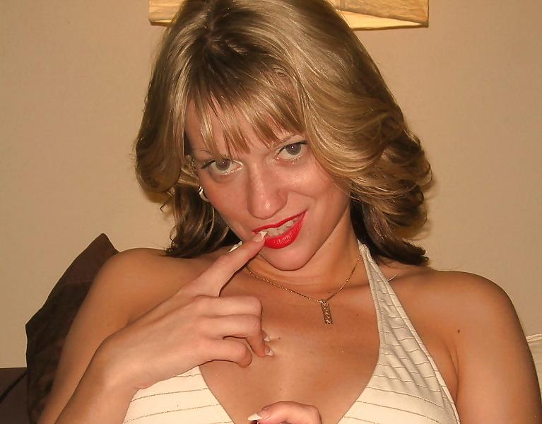 15P Jennifer miller-pussy open wide