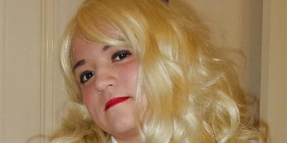 25P Young Sexy Woman 2