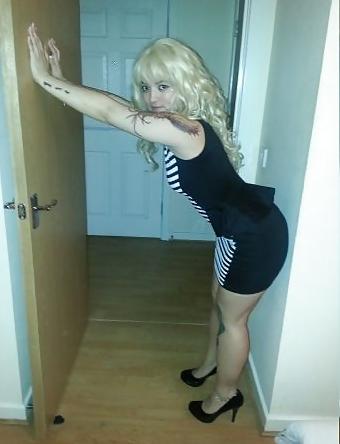 25P Young Sexy Woman 2
