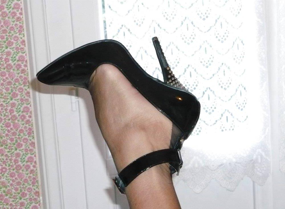 25P Mature Beauty - Annick 66
