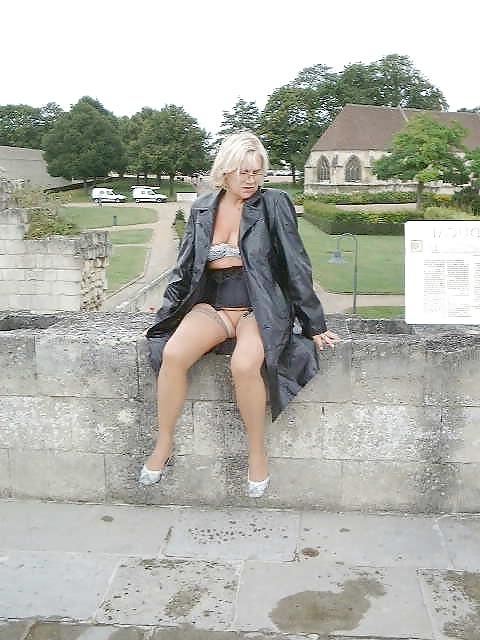 22P Mature Beauty - Annick 56