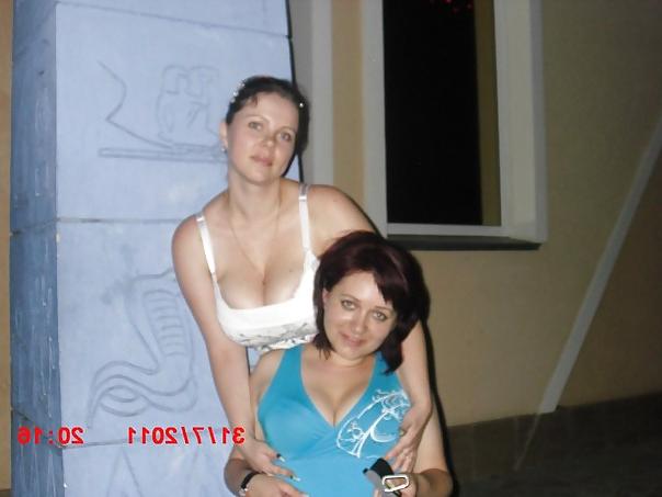 15P Busty Russian Woman 1017