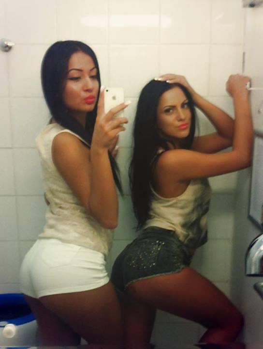 22P Romanian beauty: Alexis