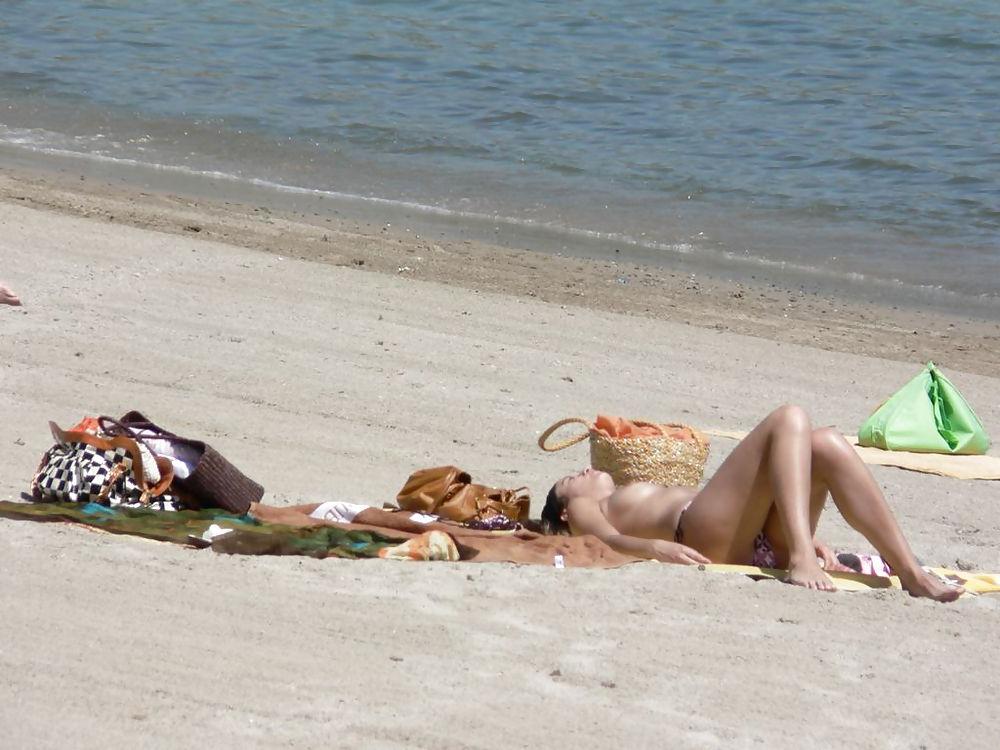 25P The beach 227